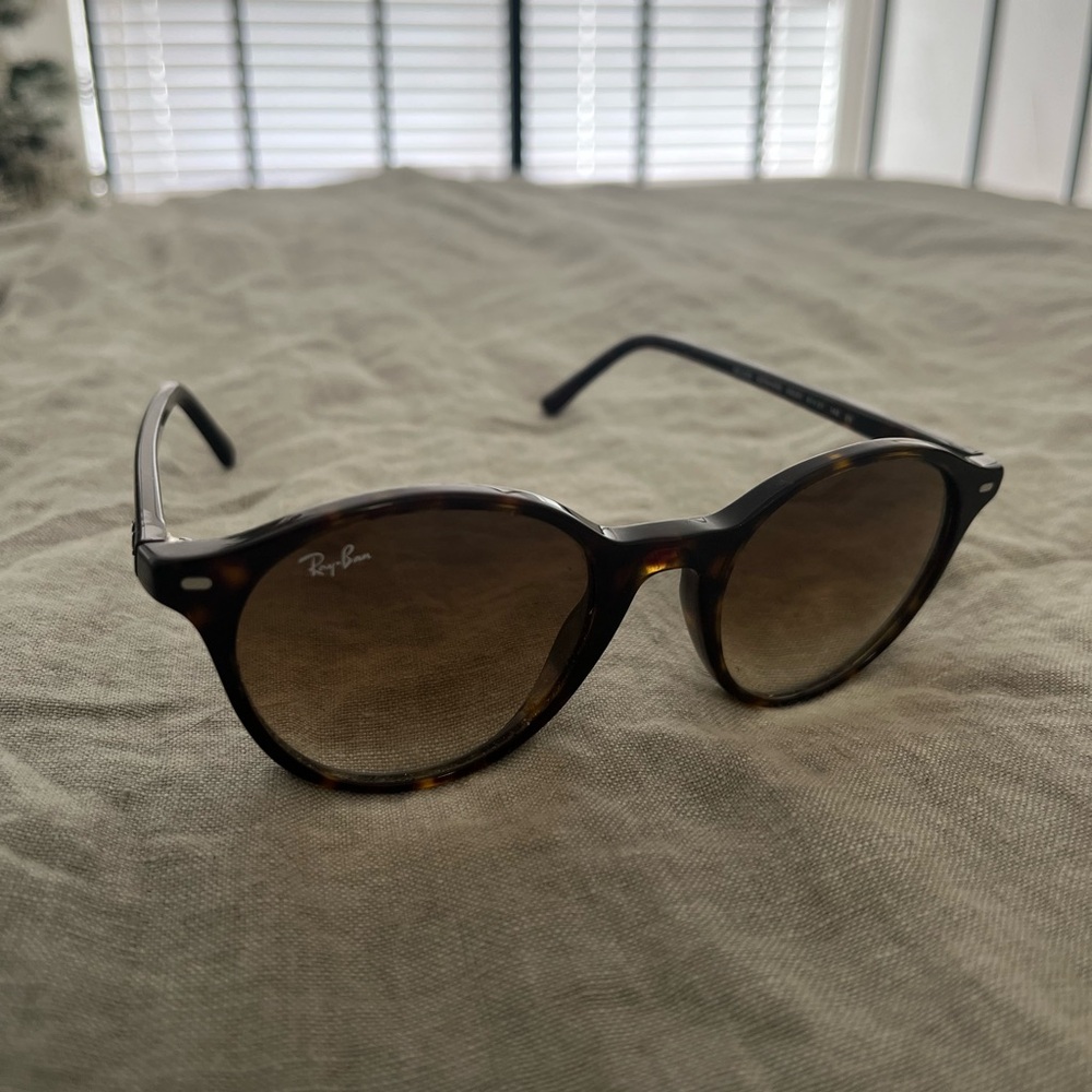 Ray-Ban RB2230 Sunglasses - Picture 3 of 8